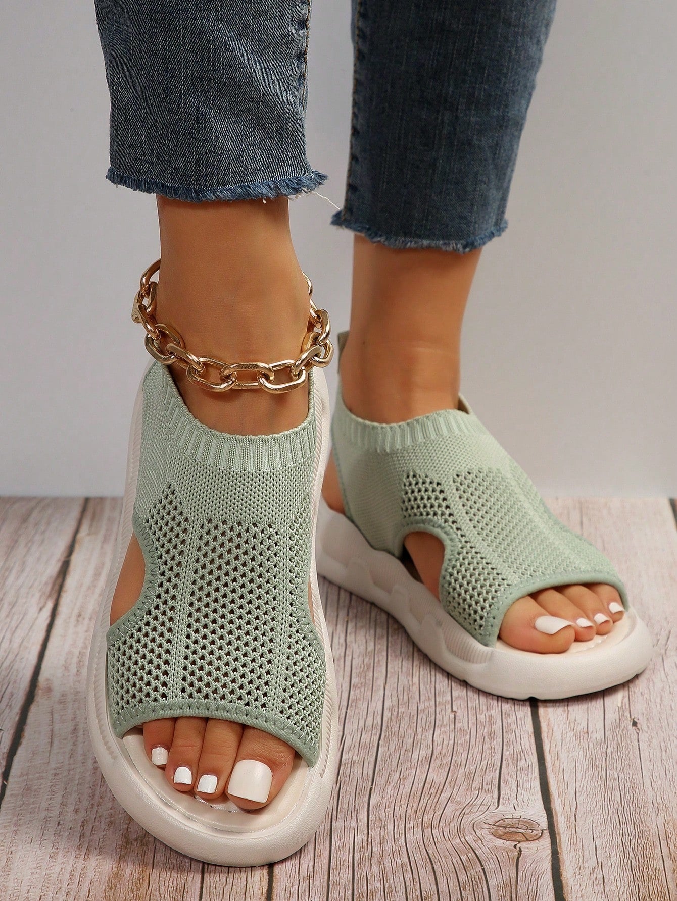 Elspeth Carrington | Cream Knit Platform Open Toe Slip-On Sandals