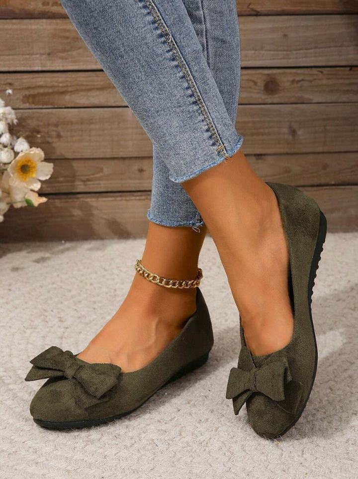 Ottoline Beauregard | Olive Green Bow Ballet Flats