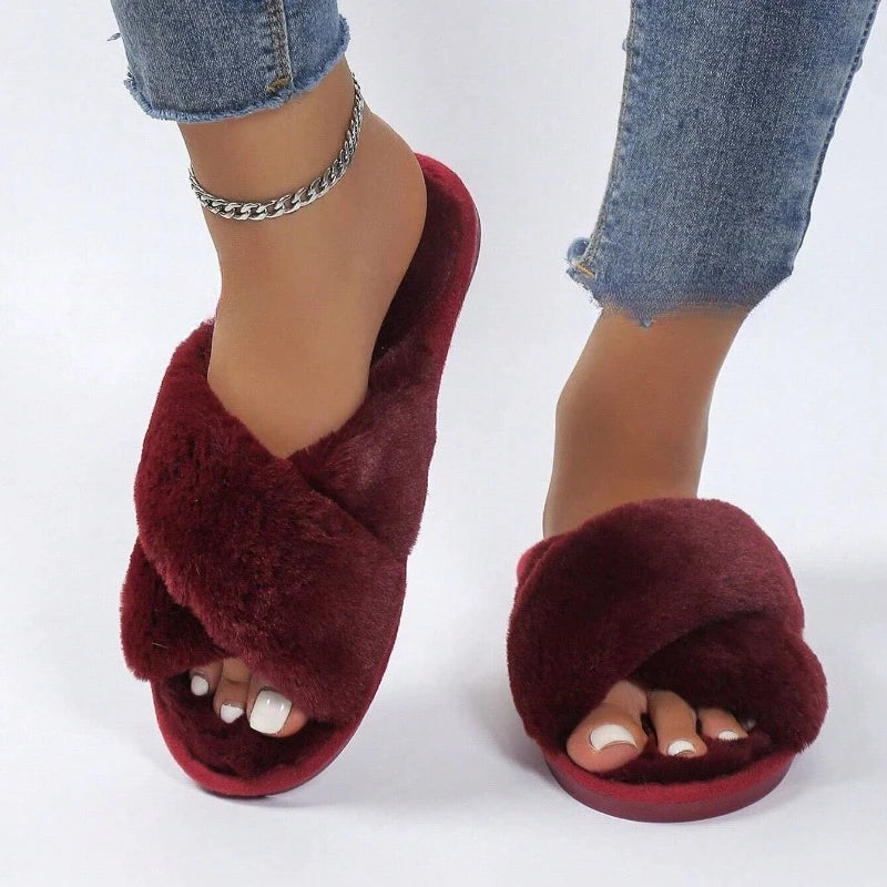 Beatrice Lombardi | Fluffy Faux Fur Slide Slippers For Women