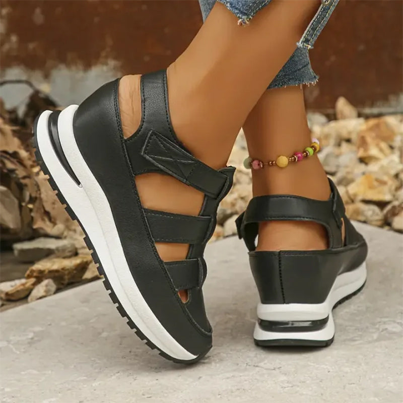 Emmeline Vauclaire | Black Platform Gladiator Sandal Sneakers