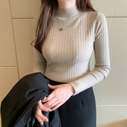 Marianne Lefebvre | Ribbed Mock Turtleneck Sweater For Women