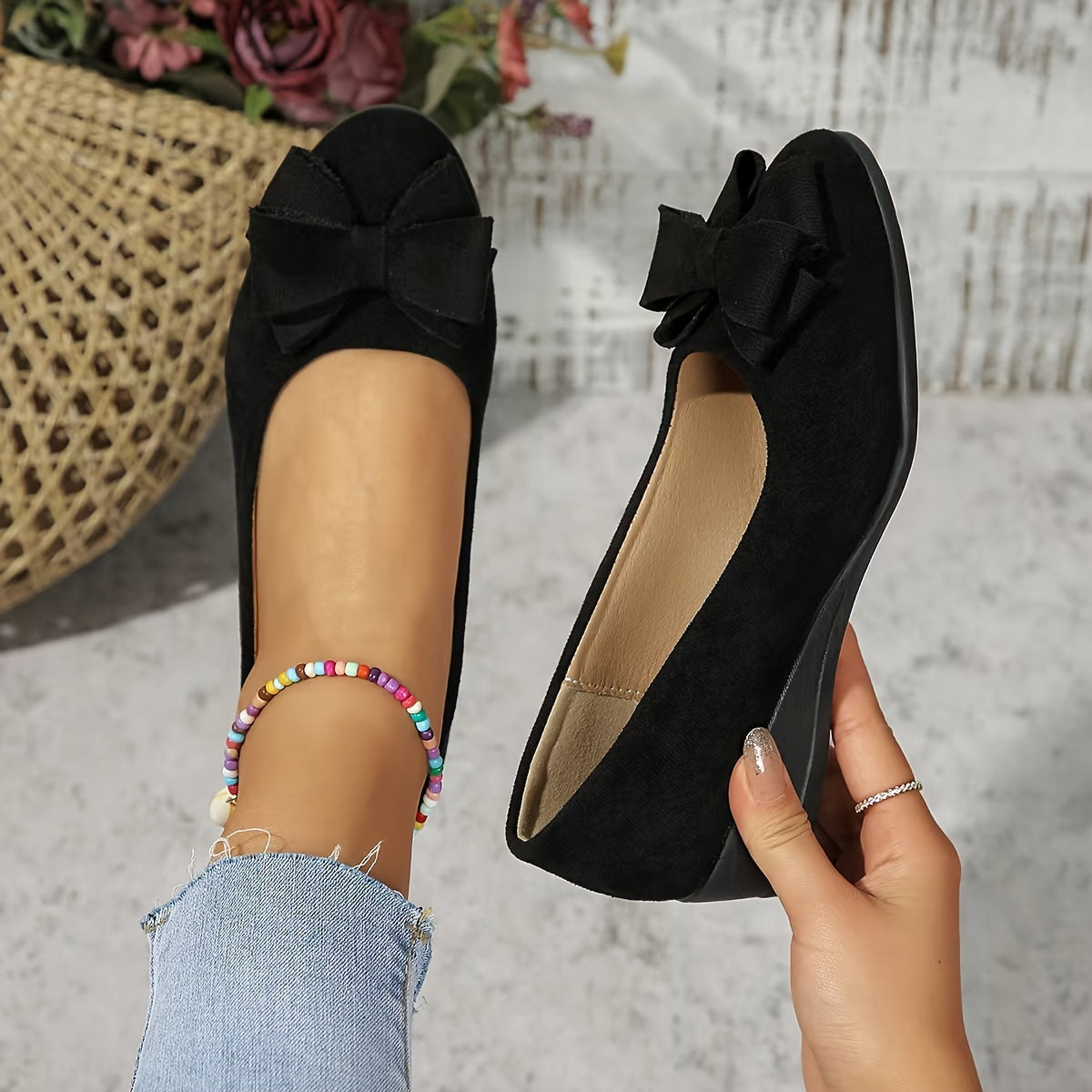Lucinda Hartbourne | Black Bow Detail Ballet Flats Slip-On