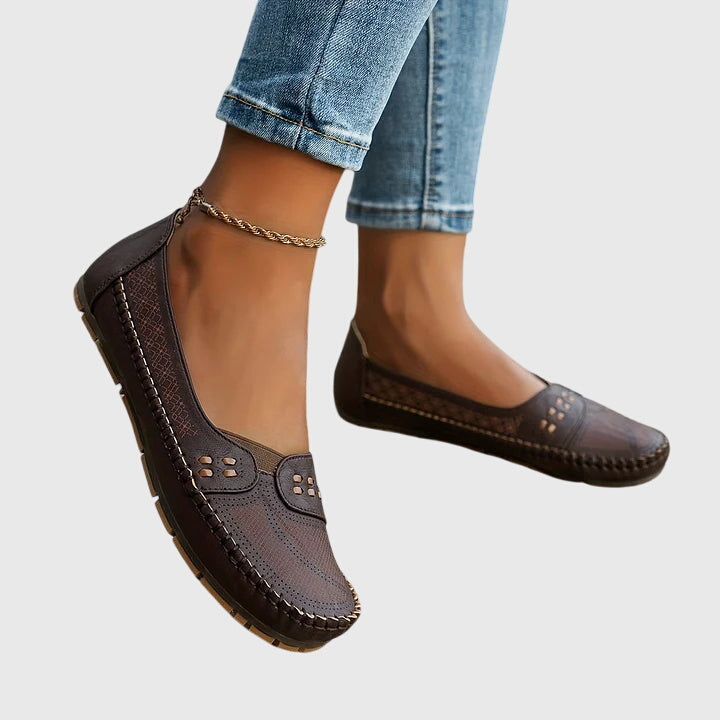 Penelope Ashvere | Beige Orthopedic Slip-On Flats