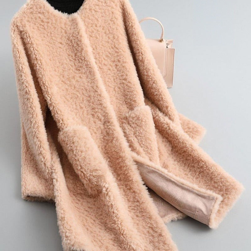 Elle Fenbrook | Mid-Length Teddy Coat For Women