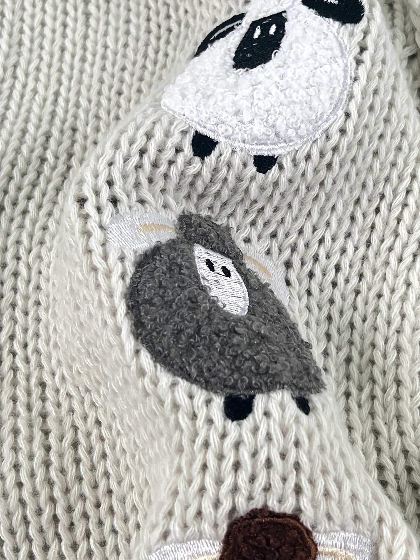 Theodora Winslet | Cozy Hooded Sweater With Sheep Patch Detail For Women