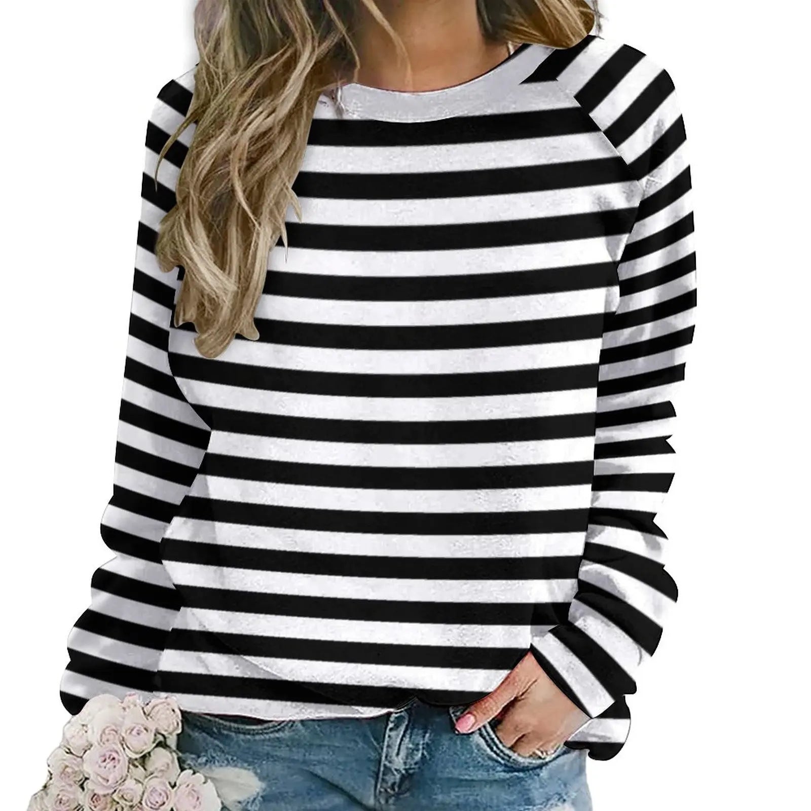 Scarlett Monroe | American Flag Print Sweatshirt For Women
