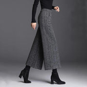 Noemi Castellucci | High-Waisted Plaid Trousers With Belt Buckle For Women