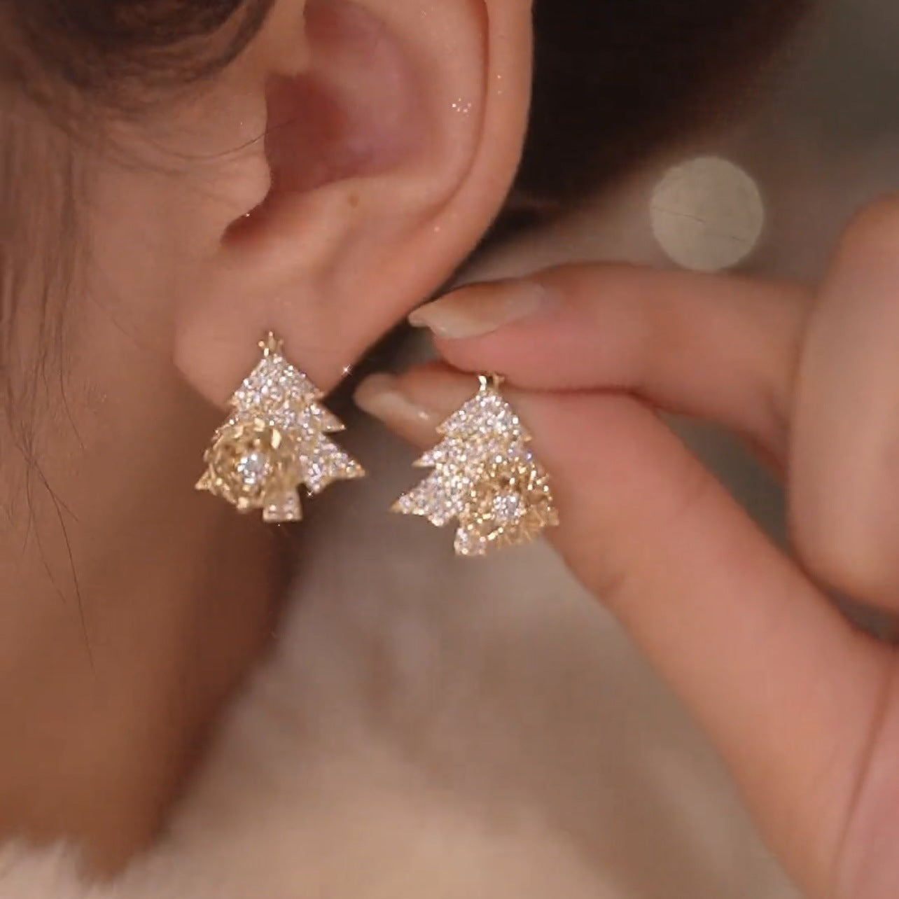 Antonella Ferrand | Rhinestone Christmas Tree Stud Earrings