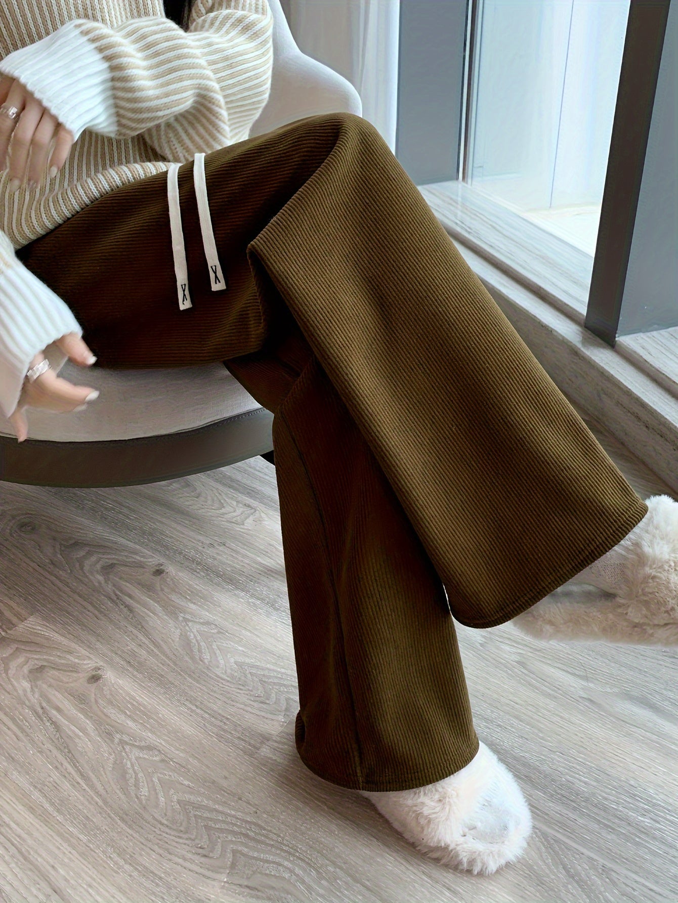 Colette Duvall | Corduroy Wide-Leg Lounge Pants With Faux Fur Cuffs For Women