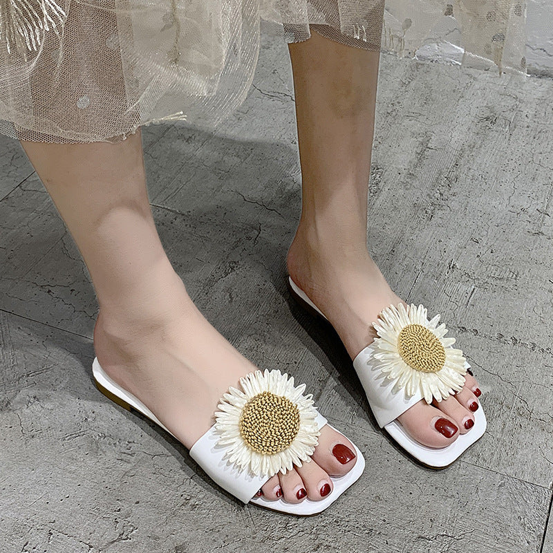Adriana Bellucci | Daisy Flower Flat Slide Sandals For Women