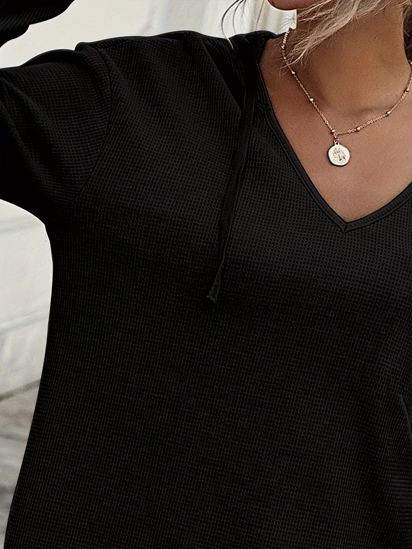 Naomi Verlaine | Relaxed V-Neck Hoodie For Women