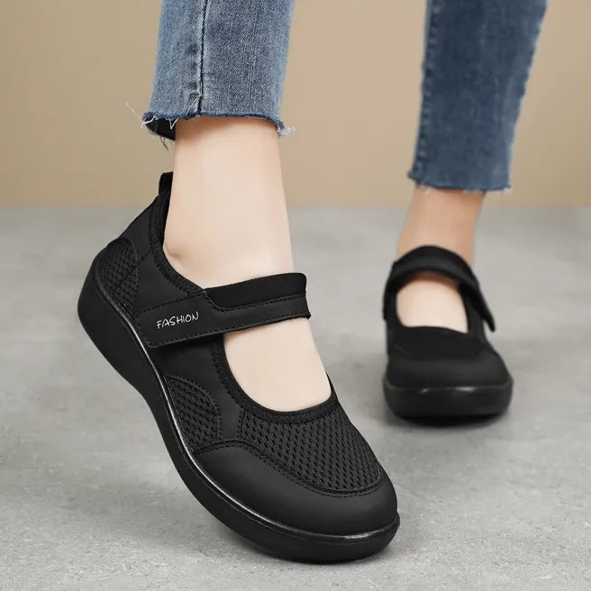 Elspeth Carrington | Breathable Mesh Orthopedic Sneaker For Women