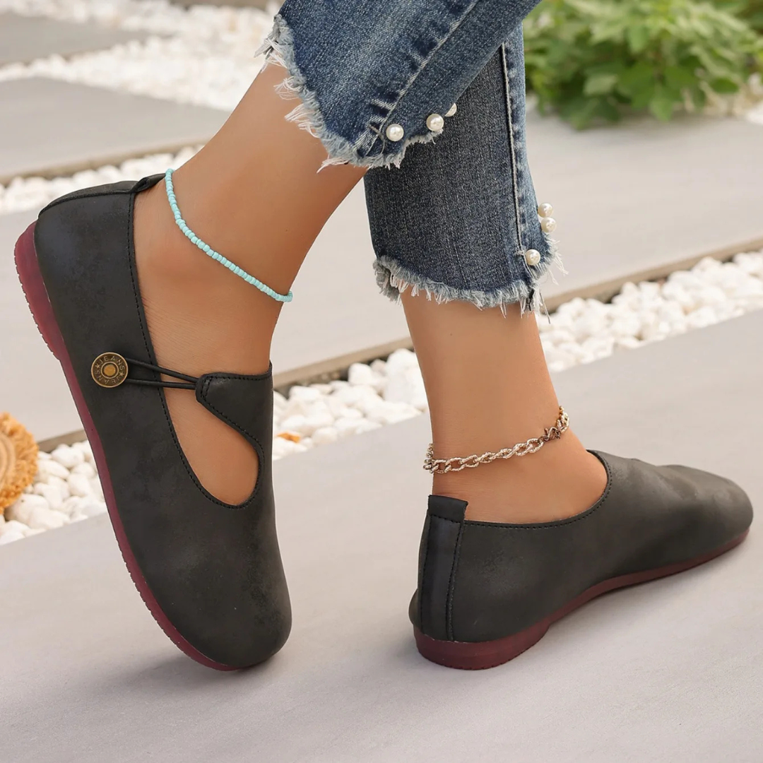 Danna Whitmore | Black Foldable Flat Loafers For Women