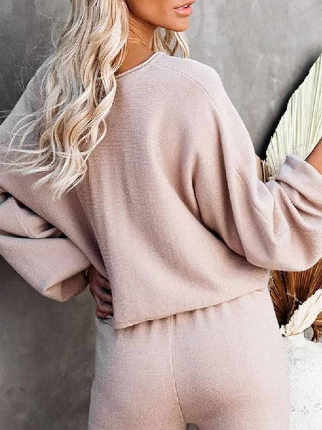 Elaine Vauclair | Cropped Sweatshirt & Wide-Leg Pants Lounge Set in Camel