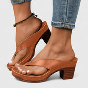 Elara Fontcourt | Black Orthopedic Wedge Flip Sandals