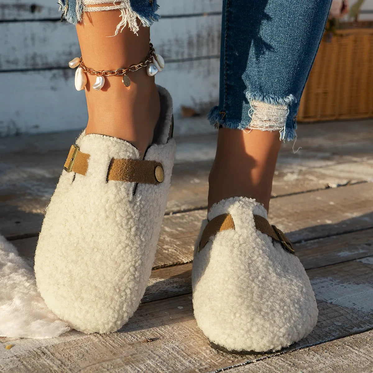 Isabella Moretti | Cozy Slip-On Slippers For Women