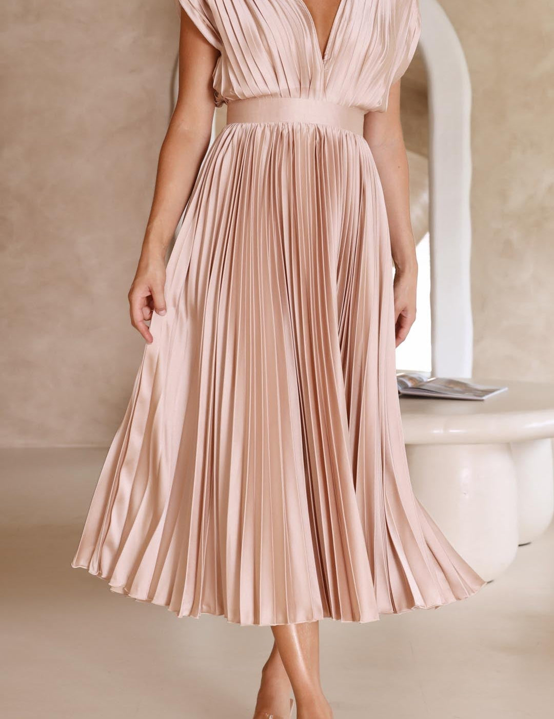 Serinda Vauclaire | Rose Pleated V-Neck Midi Dress