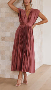 Serinda Vauclaire | Rose Pleated V-Neck Midi Dress