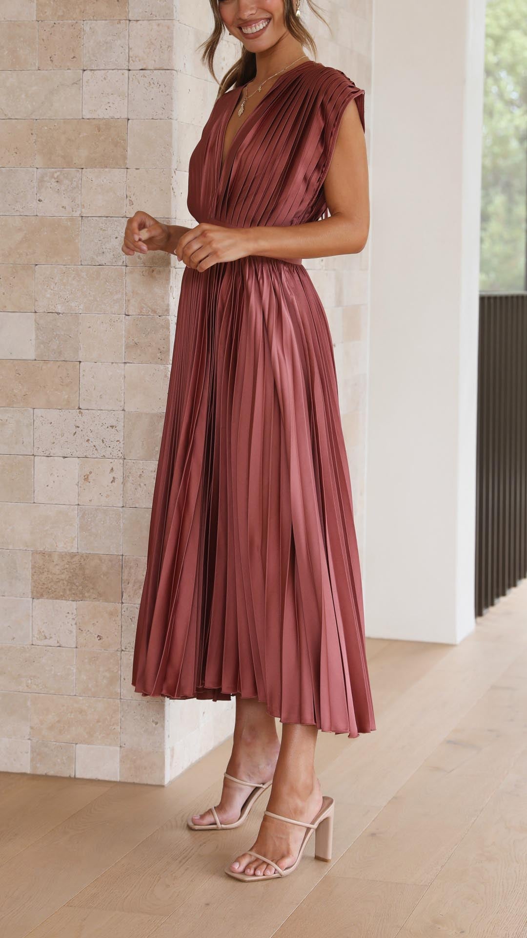 Serinda Vauclaire | Rose Pleated V-Neck Midi Dress