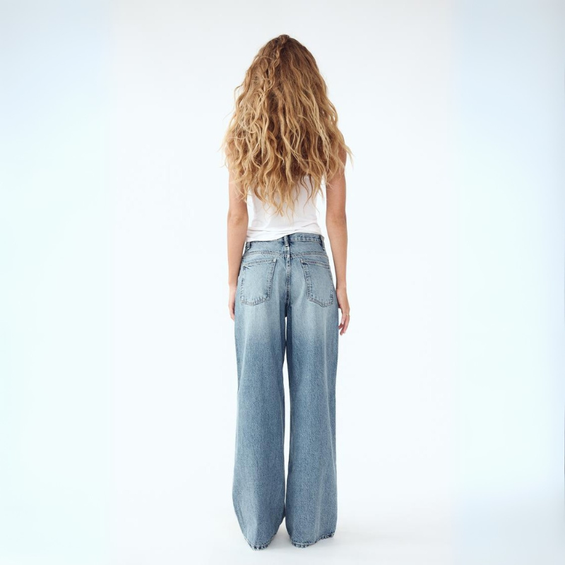 Arabella Thornwick | High-Rise Wide-Leg Light Wash Jeans