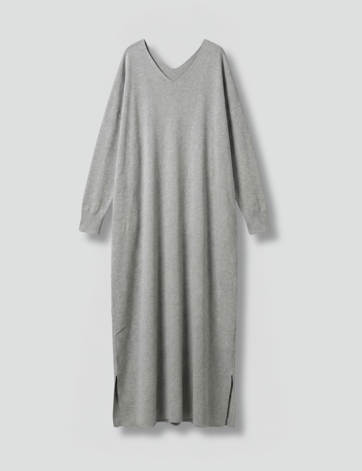 Women_sMaxiDresswithV-NeckandLongSleeves_1_b4e8308a-edb1-487e-948b-9a8ab187aa0b.png