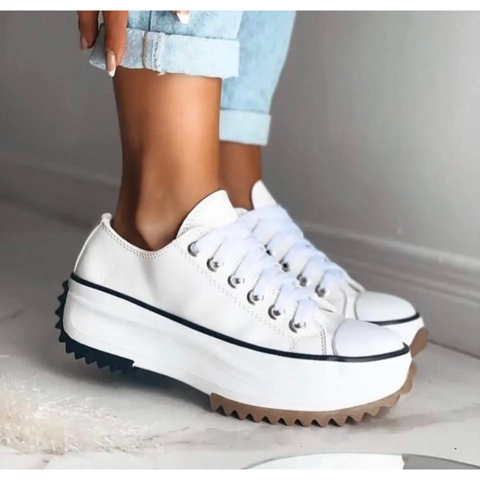 Elspeth Ravencourt | Black Platform Lace-Up Sneakers for Women