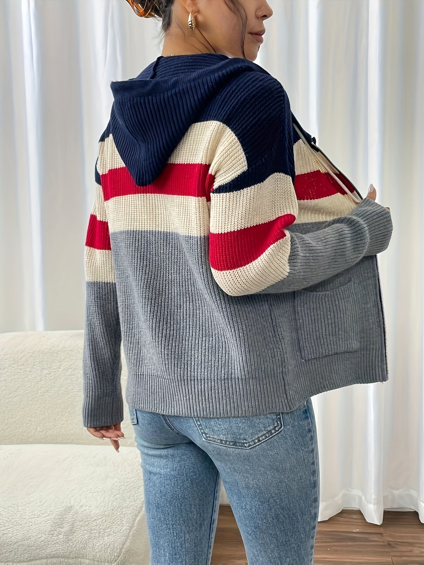 Harriet Devon | Colour-Block Zip Hoodie With Ribbed Knit For Women