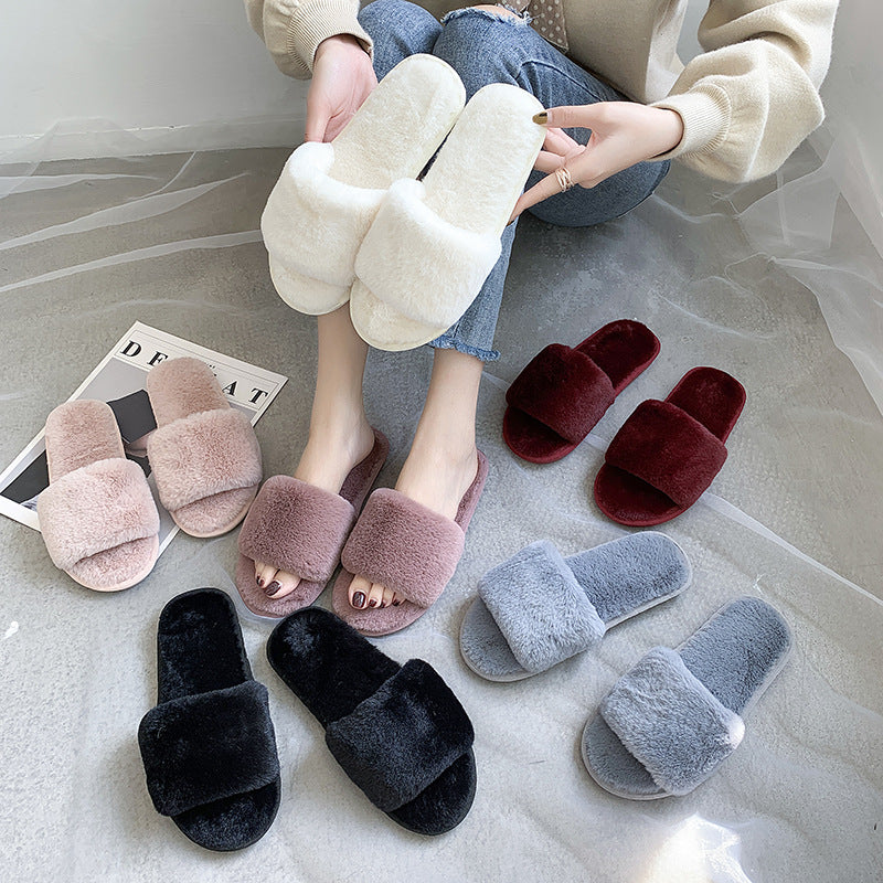Roxie Draycroft | Fluffy Plush Slide Slippers For Women
