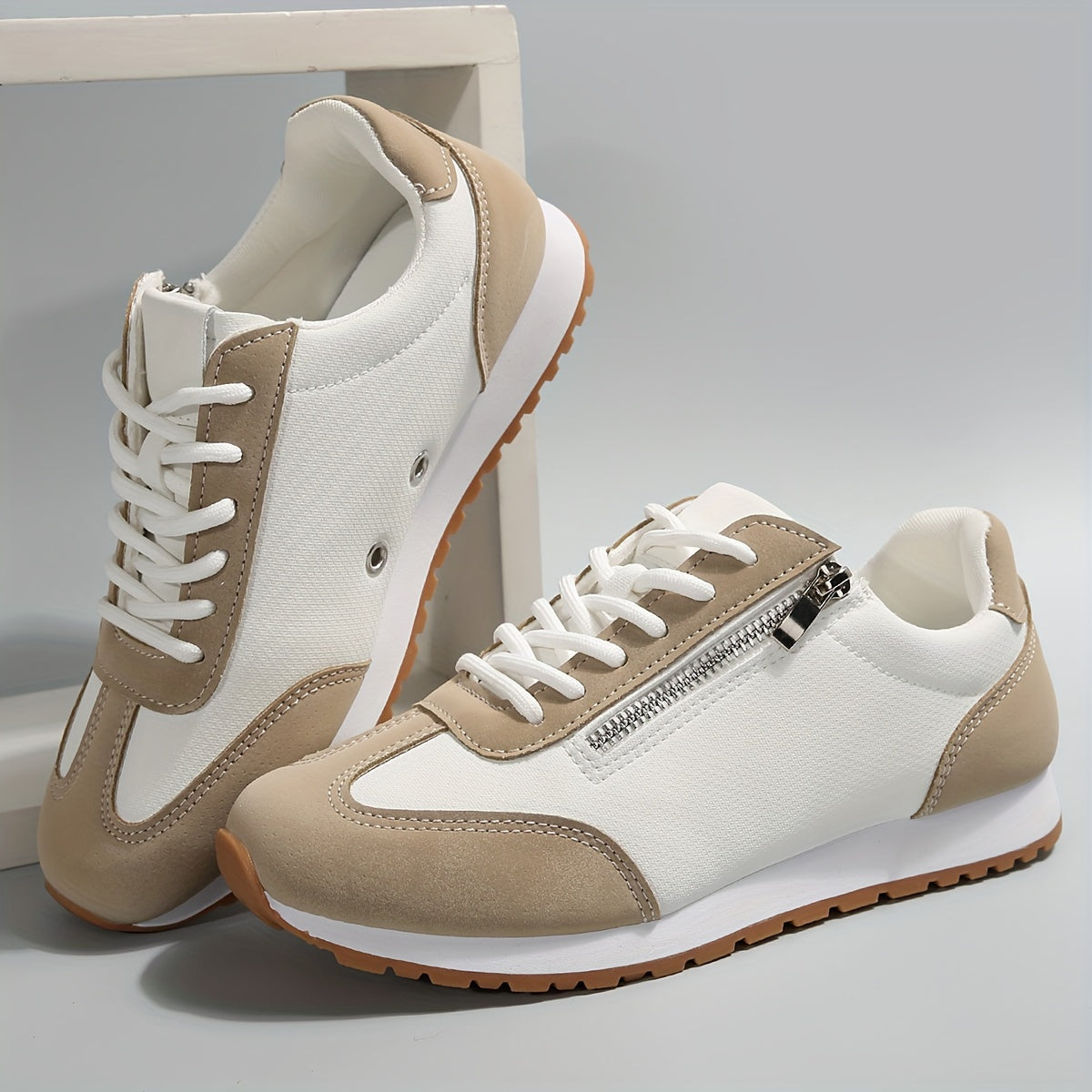 Elara Vincourt | Cadiz Orthopedic Lace-Up Sneakers For Women