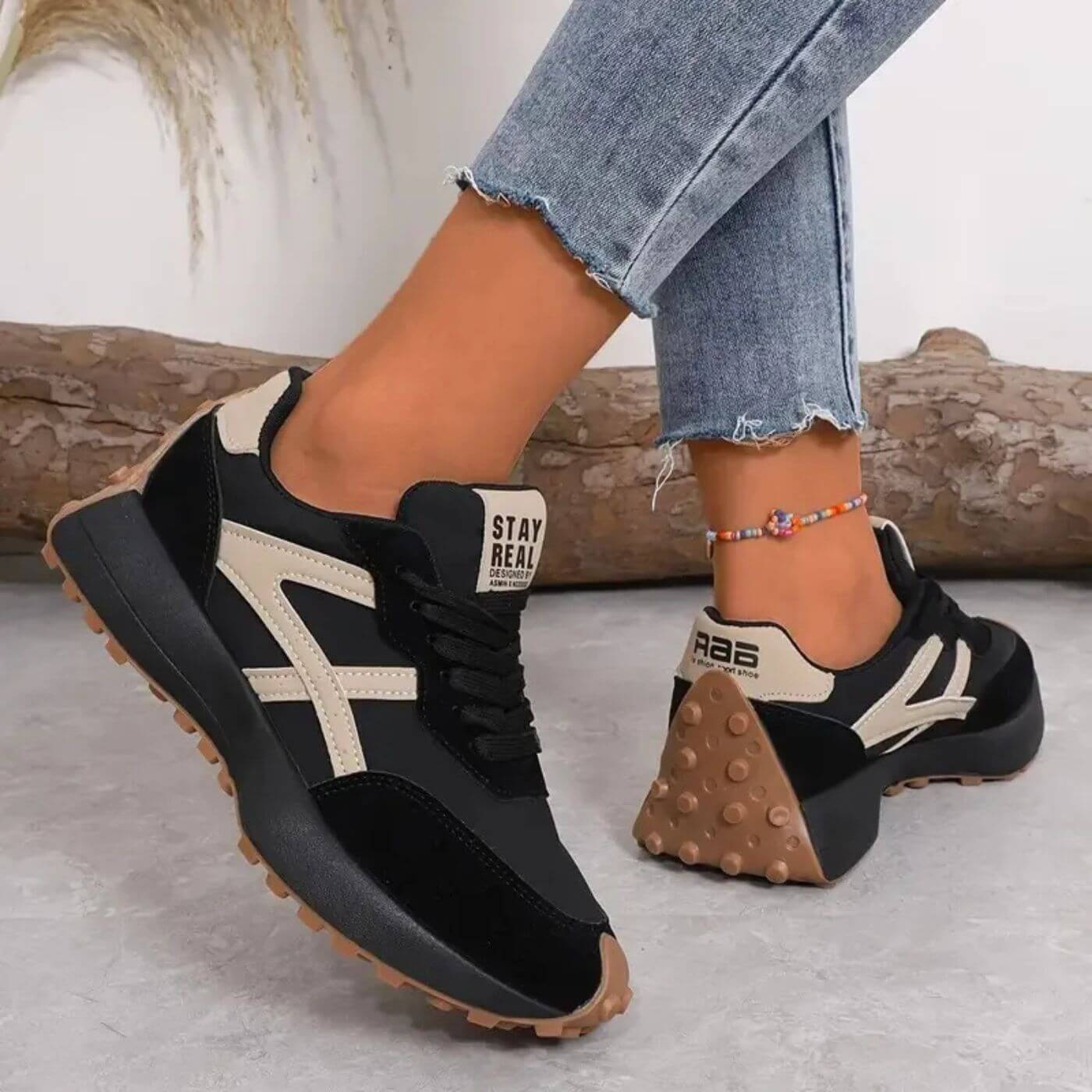 Genevieve Stormcroft | Green & Tan Orthopedic Lace-Up Sneakers