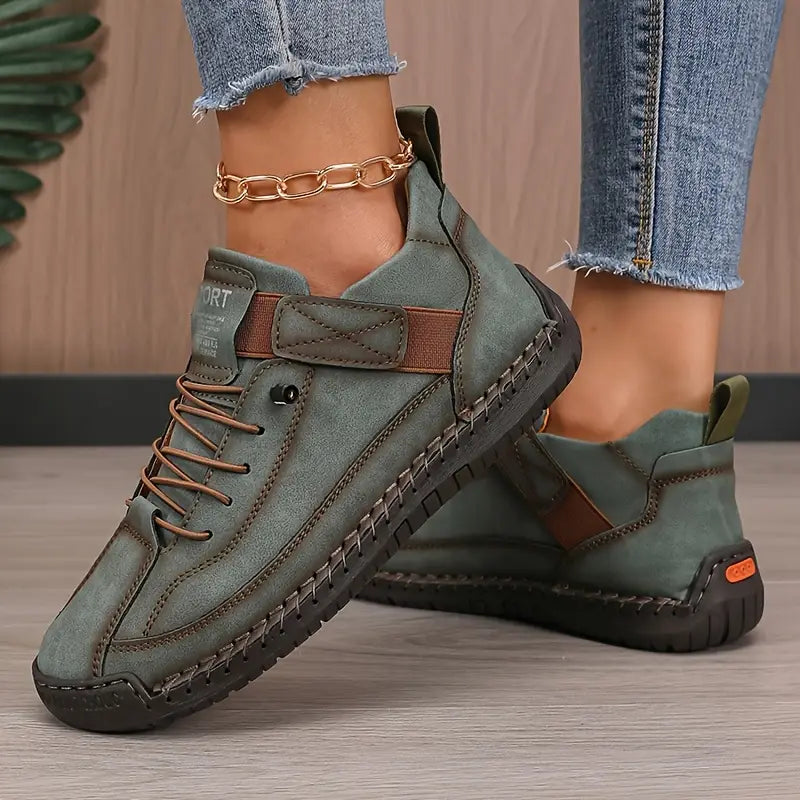 Elara Ravenswood | Orthopedic Sneakers Beige Wide Fit