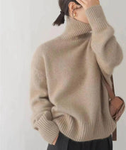 Aurore Winsfield | Turtleneck Cashmere Sweater For Women