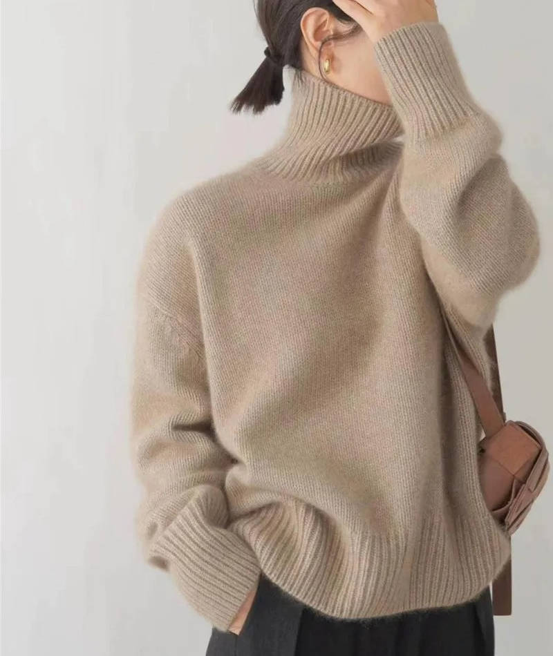 Aurore Winsfield | Turtleneck Cashmere Sweater For Women