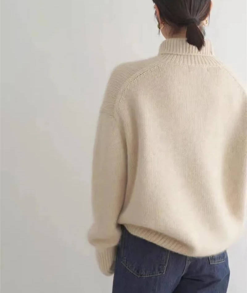Aurore Winsfield | Turtleneck Cashmere Sweater For Women