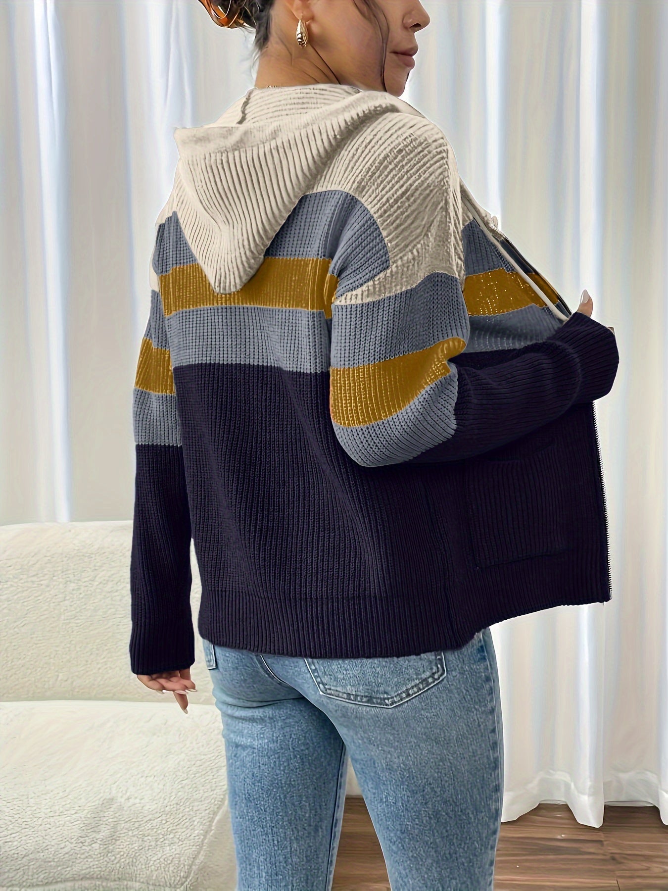 Harriet Devon | Colour-Block Zip Hoodie With Ribbed Knit For Women