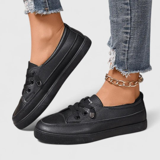 Rowena Castleford | White Lace-Up Orthopedic Sneakers