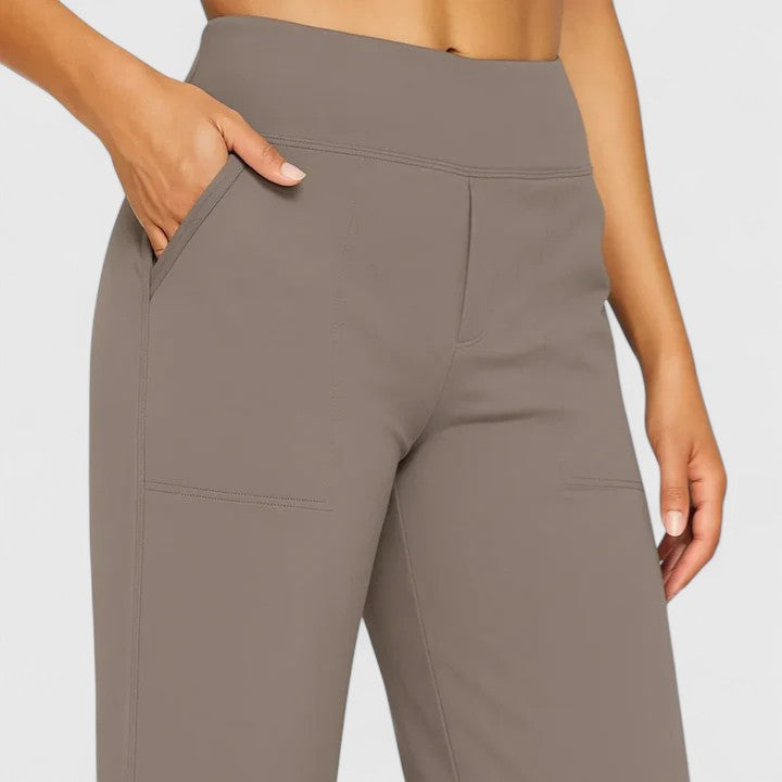 Lucille Beaupré | High-Waist Wide Leg Black Pants