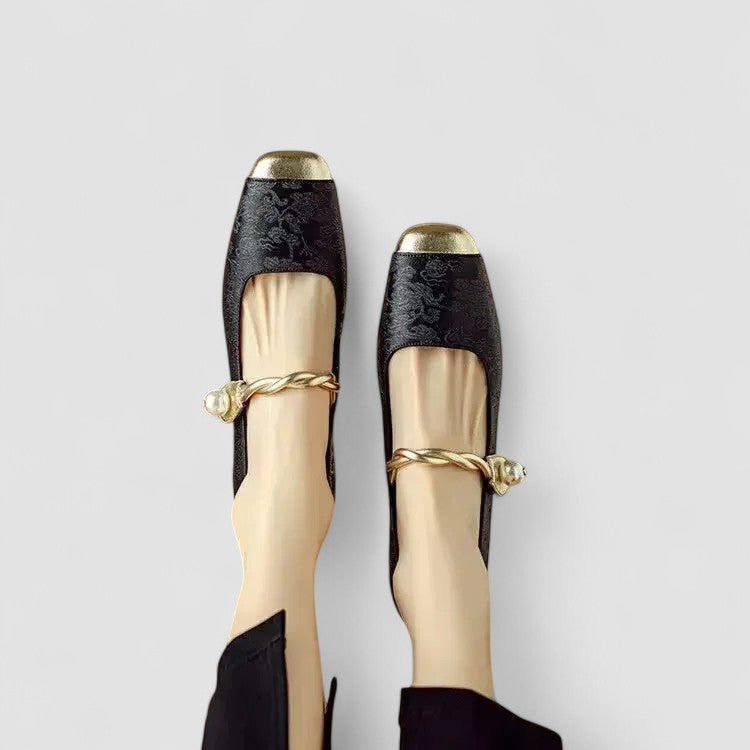 Eleonora Bianchi | Green Orthopedic Mary Jane Heels
