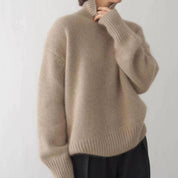 Aurore Winsfield | Turtleneck Cashmere Sweater For Women