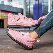 Elara Ravenswood | Orthopedic Sneakers Beige Wide Fit