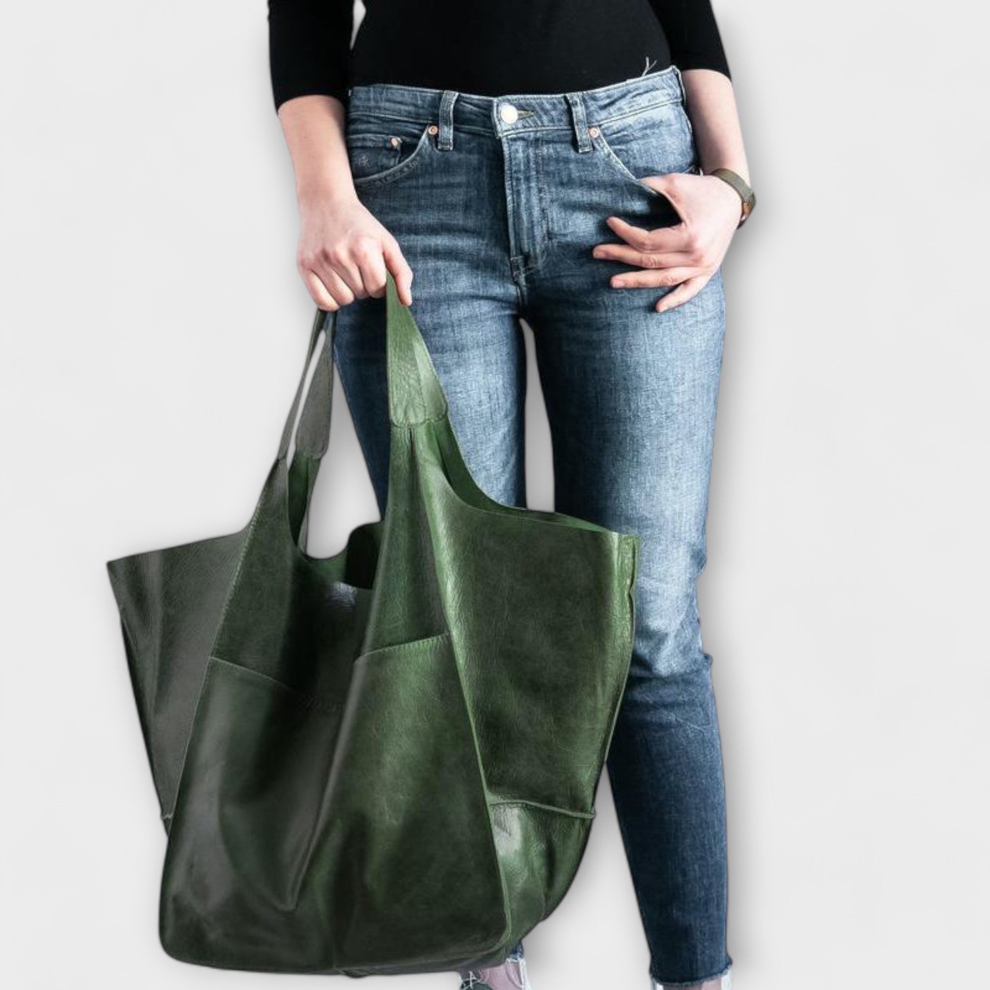 Cordelia Ashworth | Spacious Black Faux Leather Tote Bag